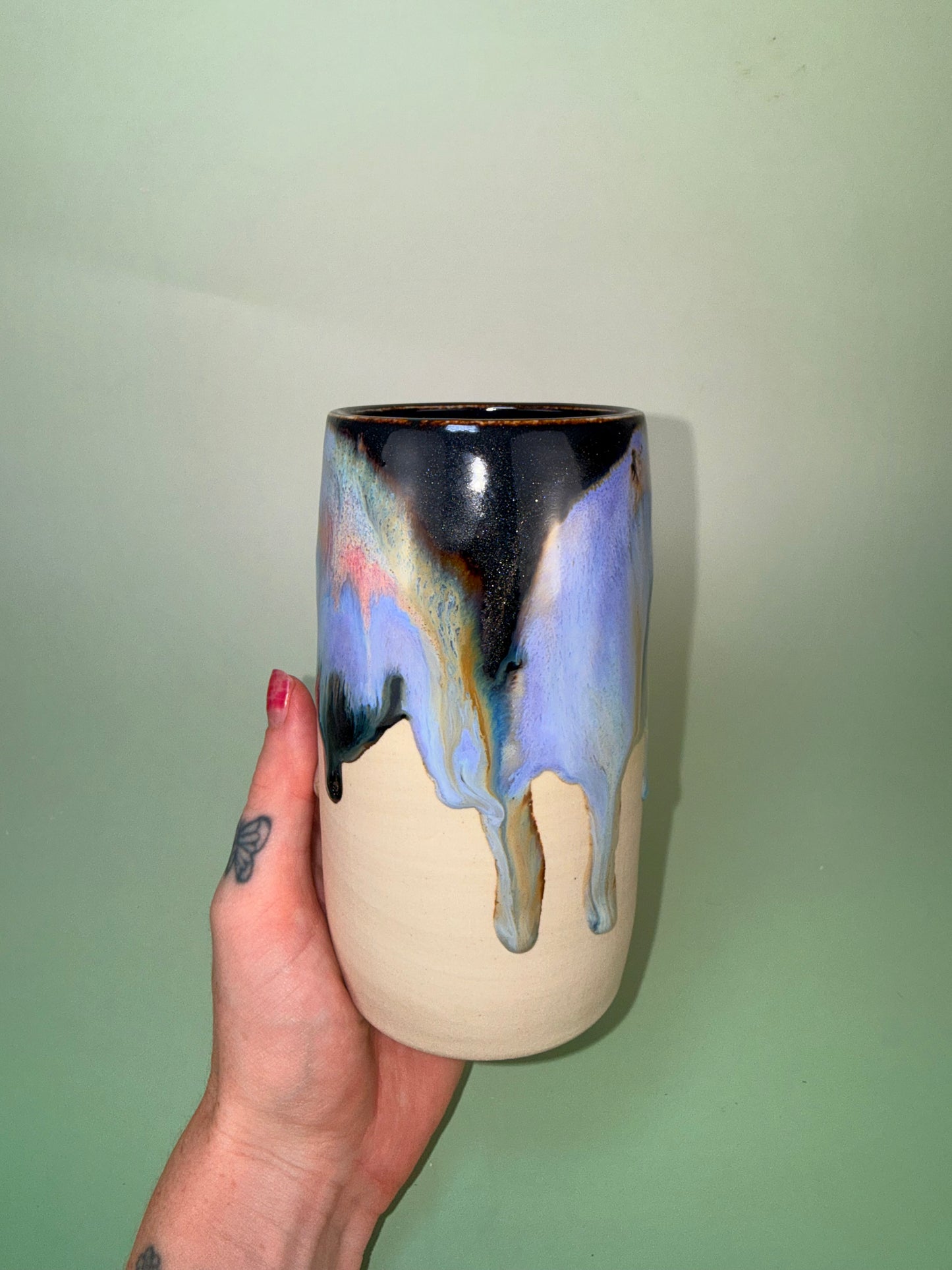 Cup 27