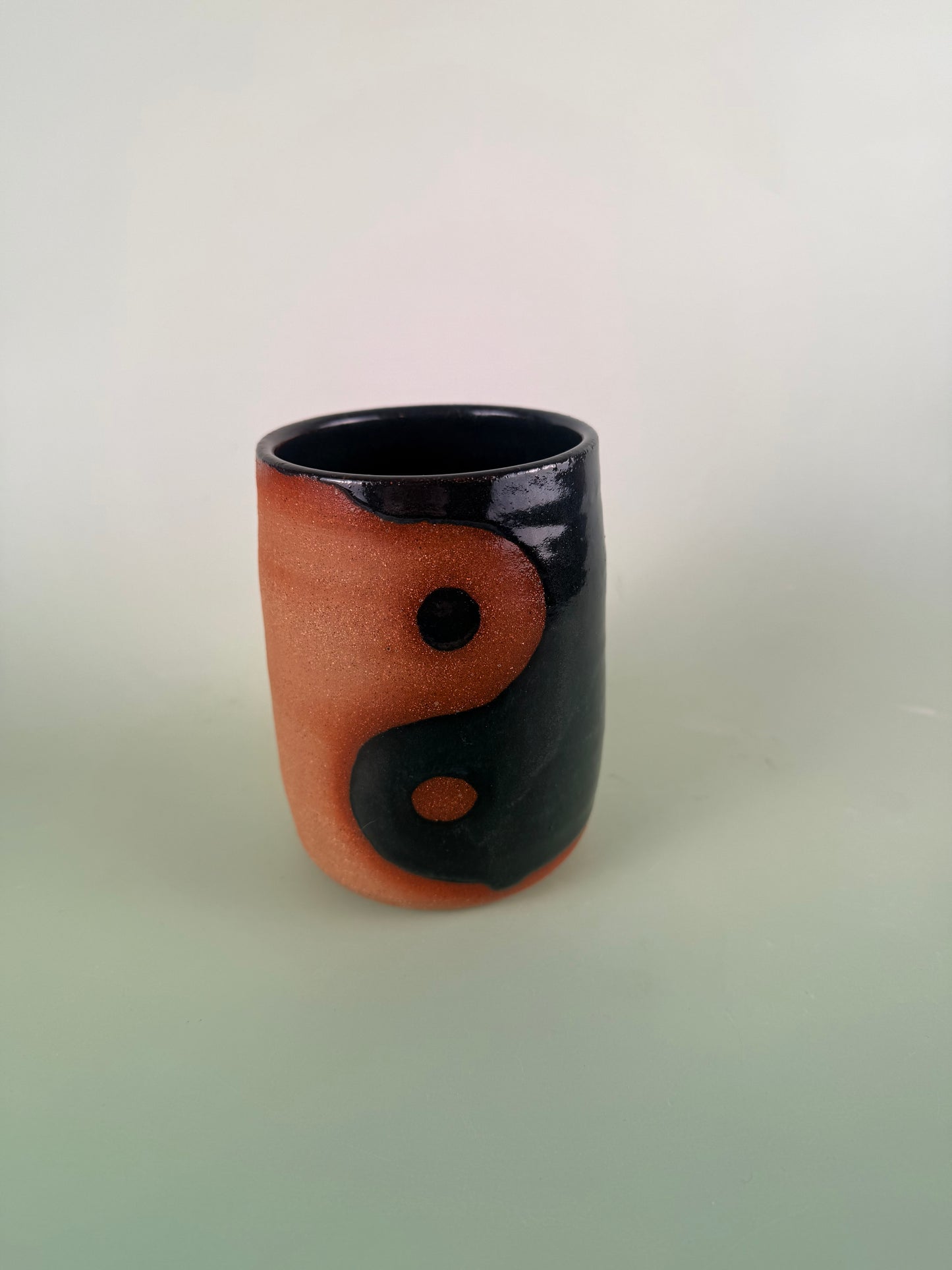 Yin yang sparkly cup #2