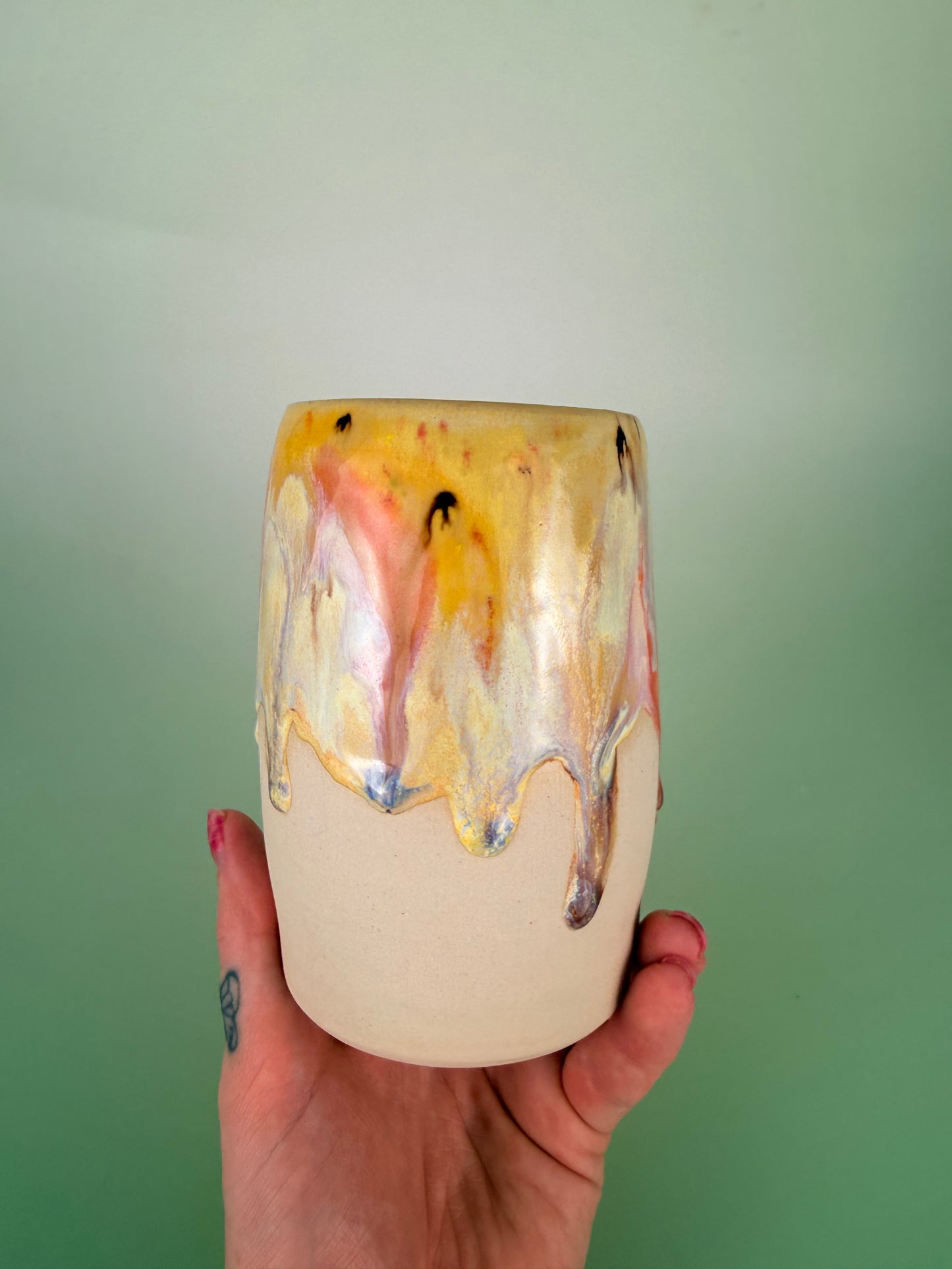 Cup 37