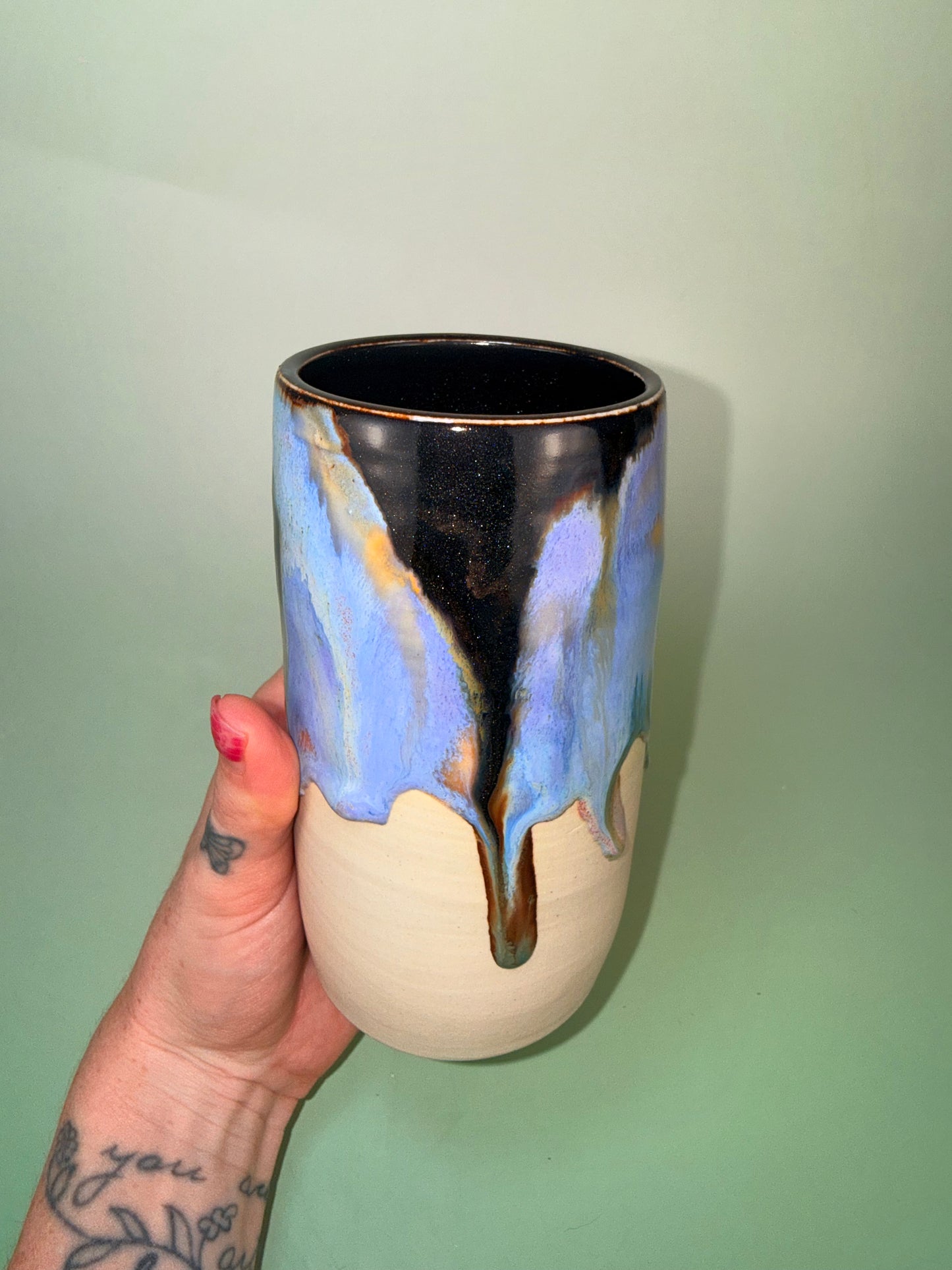 Cup 27